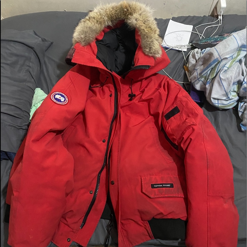 Red Canada Goose Size XL